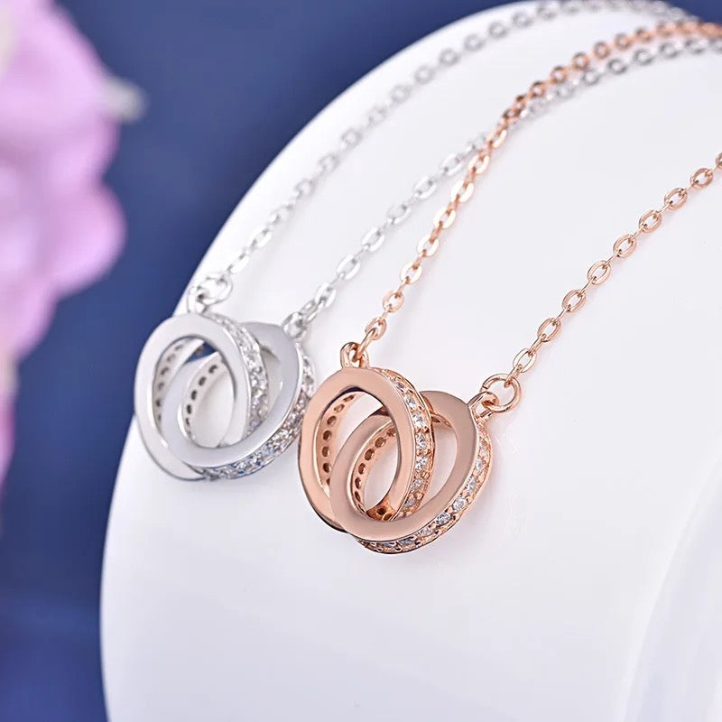 Double Circle Linked Zircon Necklace
