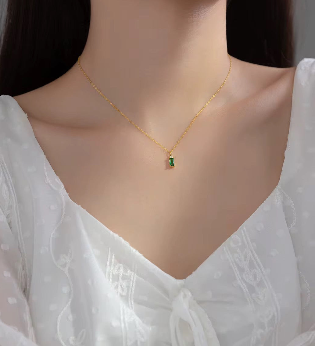 Emerald Single Cut Necklace