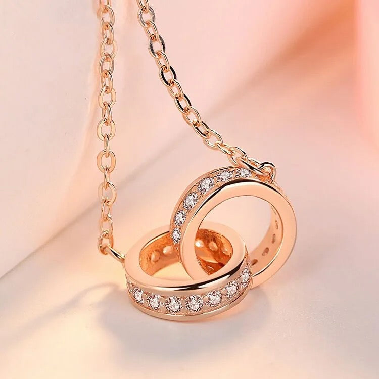 Double Circle Linked Zircon Necklace