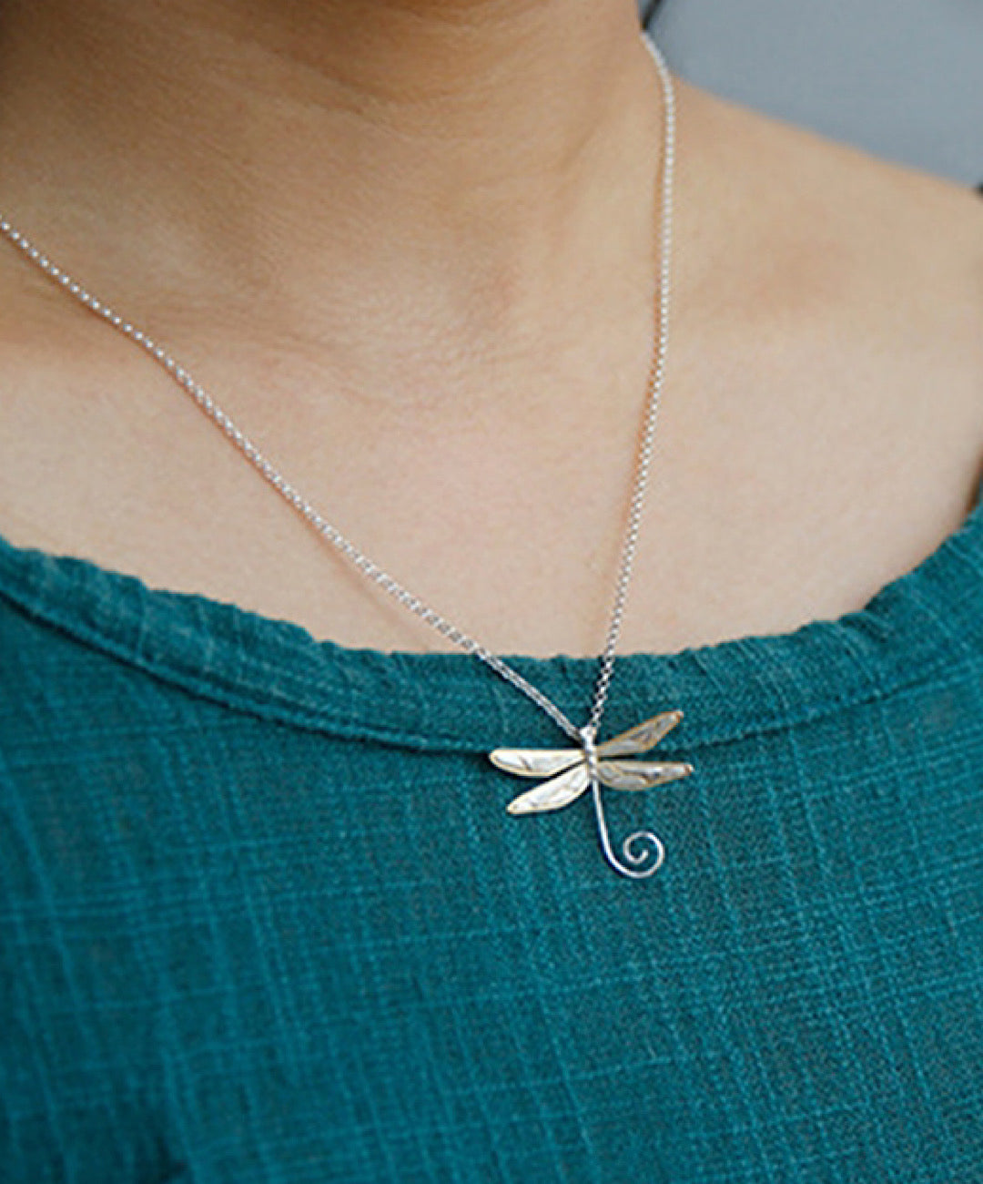 Dragonfly Pendant Necklace