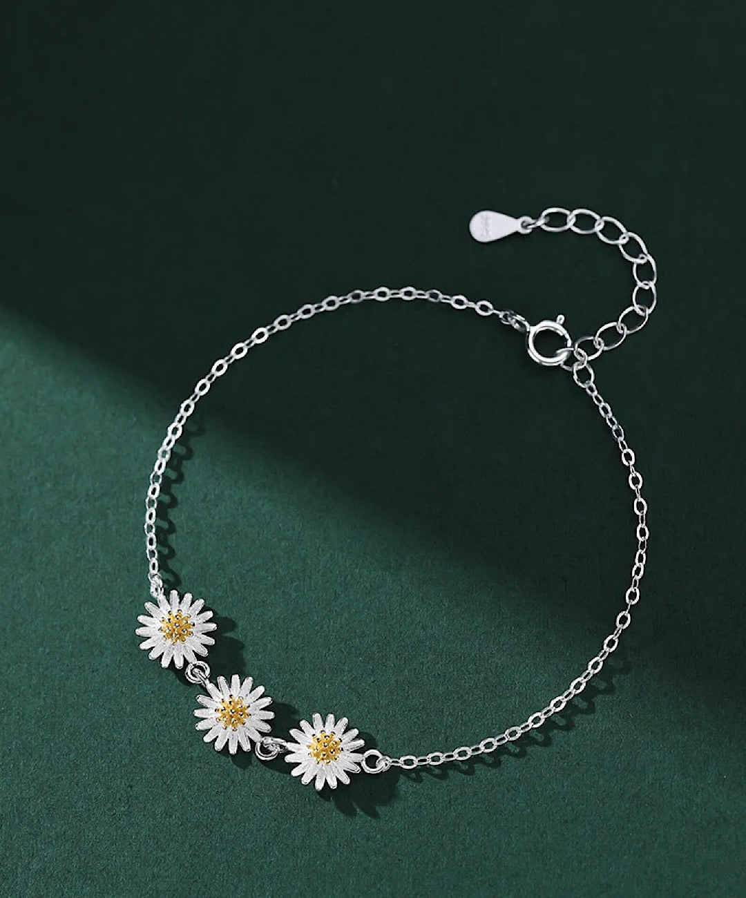 Daisy Flower Bracelet