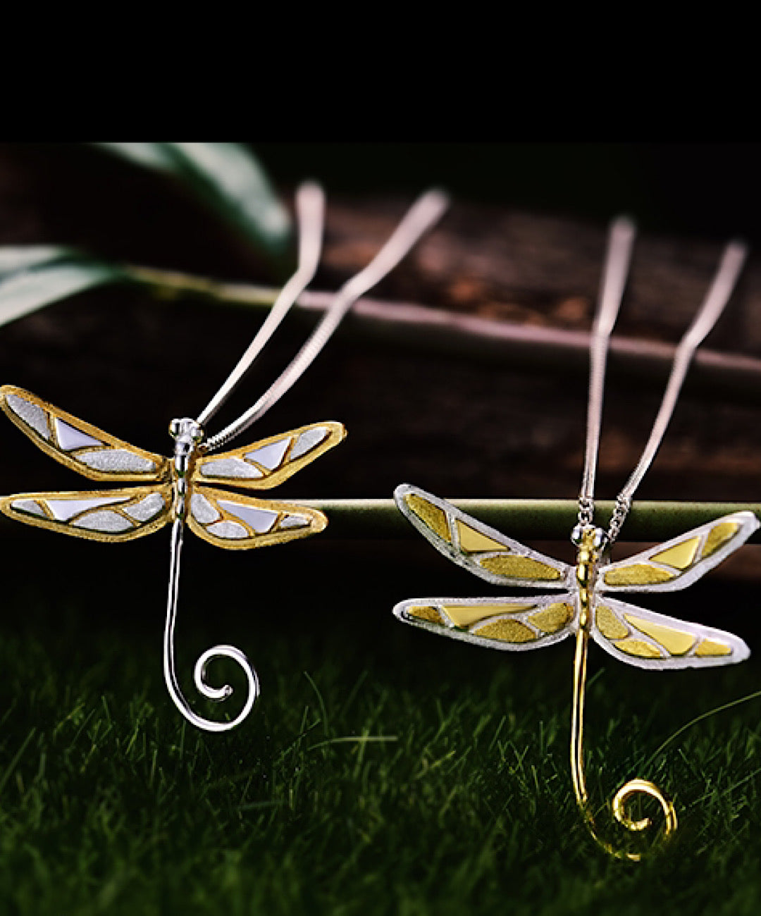 Dragonfly Pendant Necklace