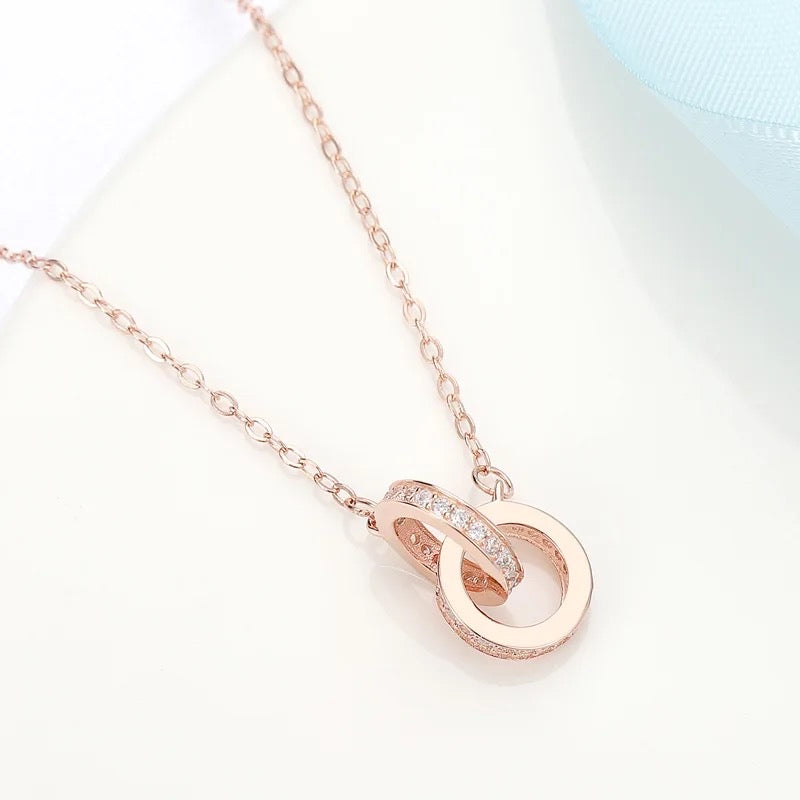 Double Circle Linked Zircon Necklace