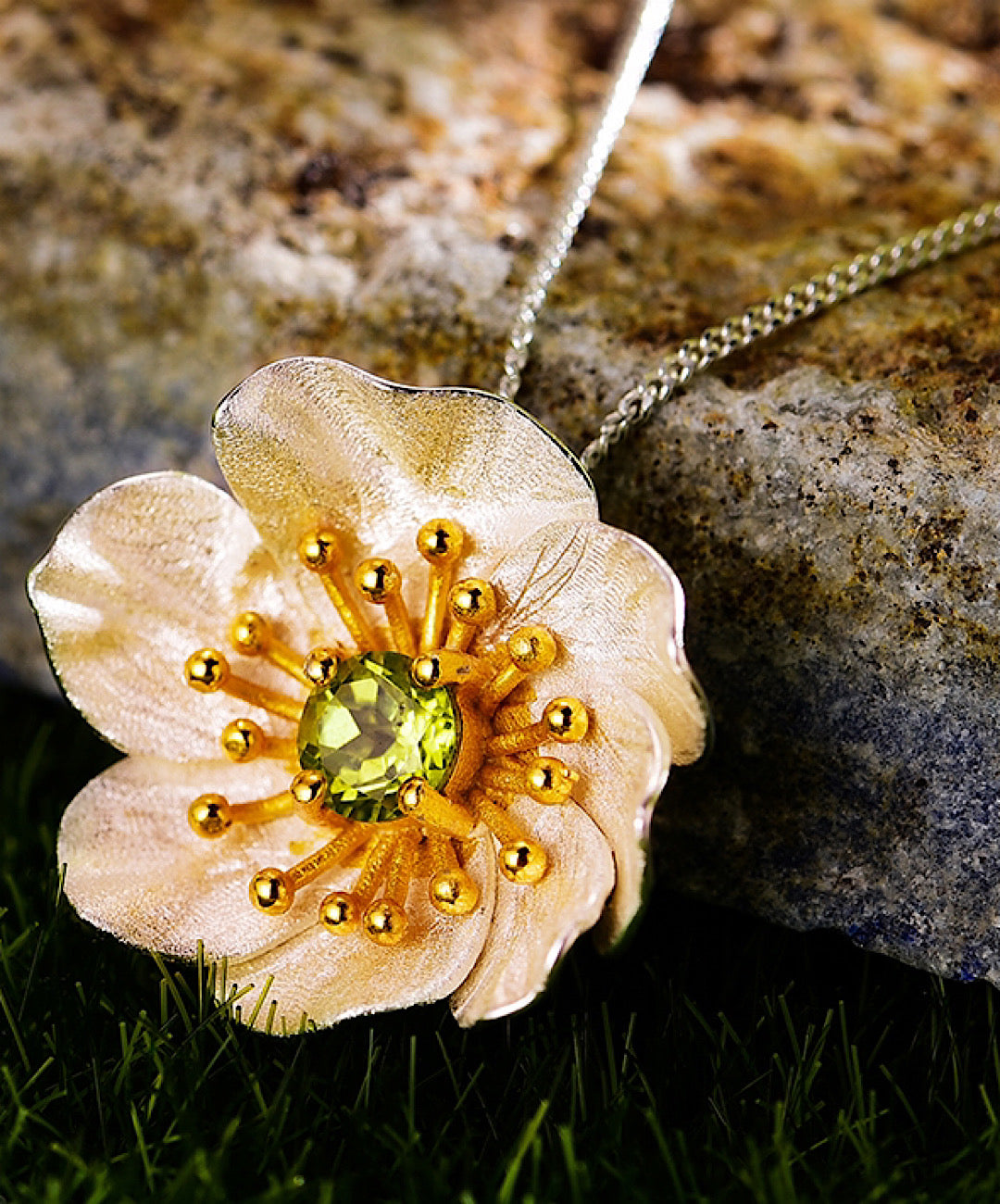 Anemone Flower Pendant Necklace