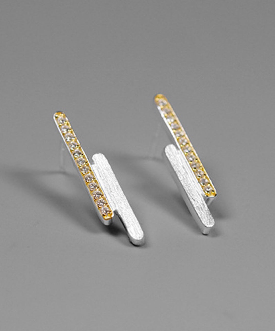 Minimalist Parallel Lines Zircon Earrings