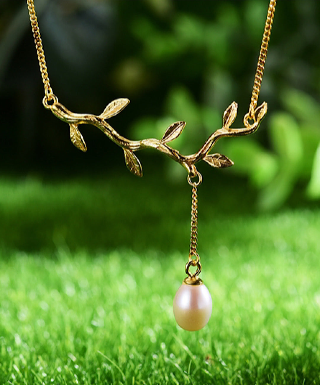 Olive Waterdrops Pearl Necklace