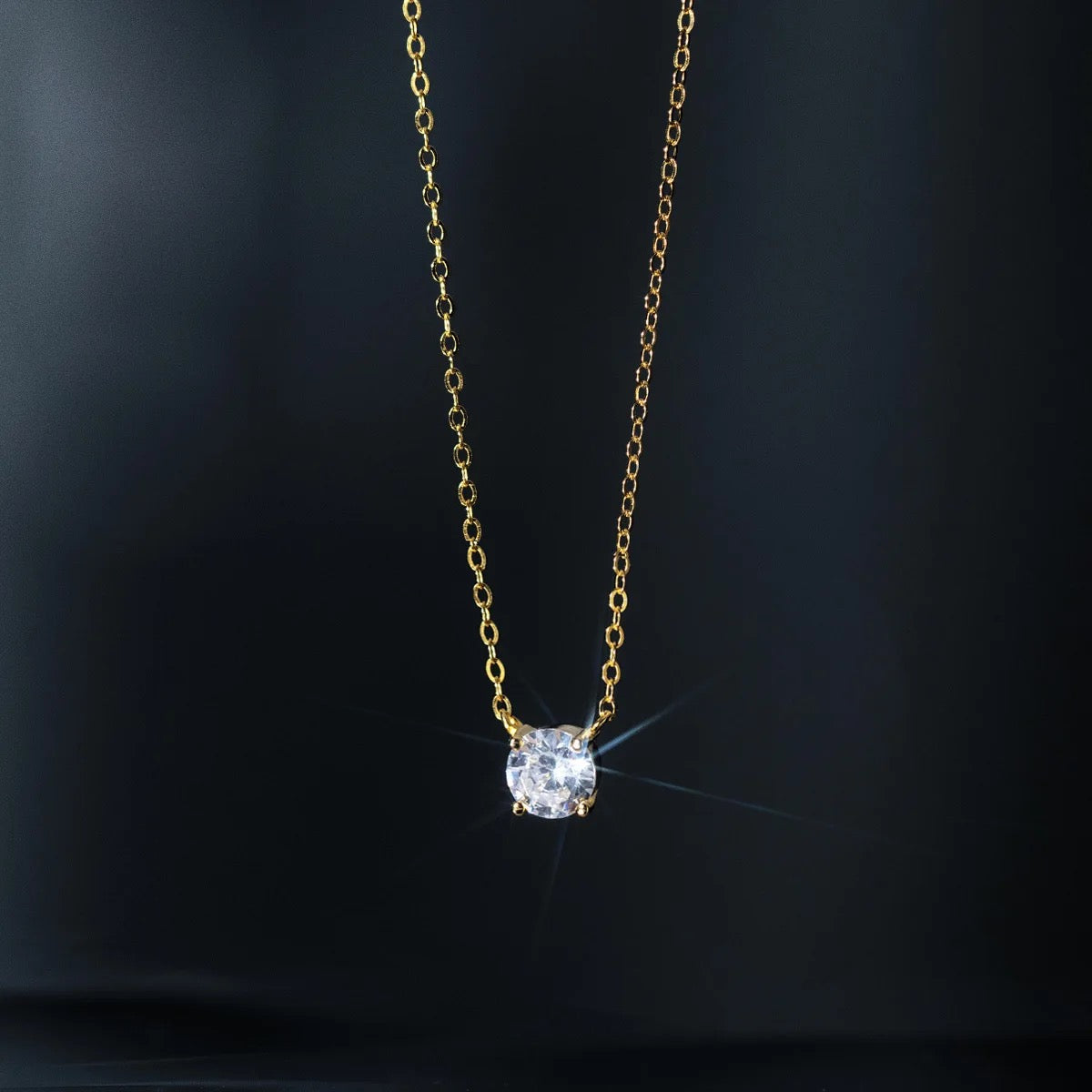 Round 0.2 Ct Diamond Necklace